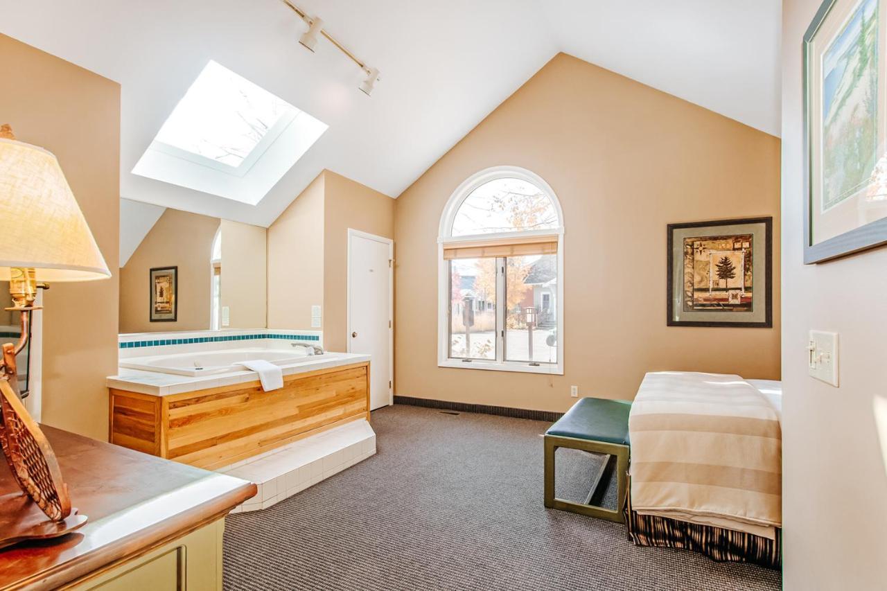 Thompsonville Wintergreen Condos מראה חיצוני תמונה